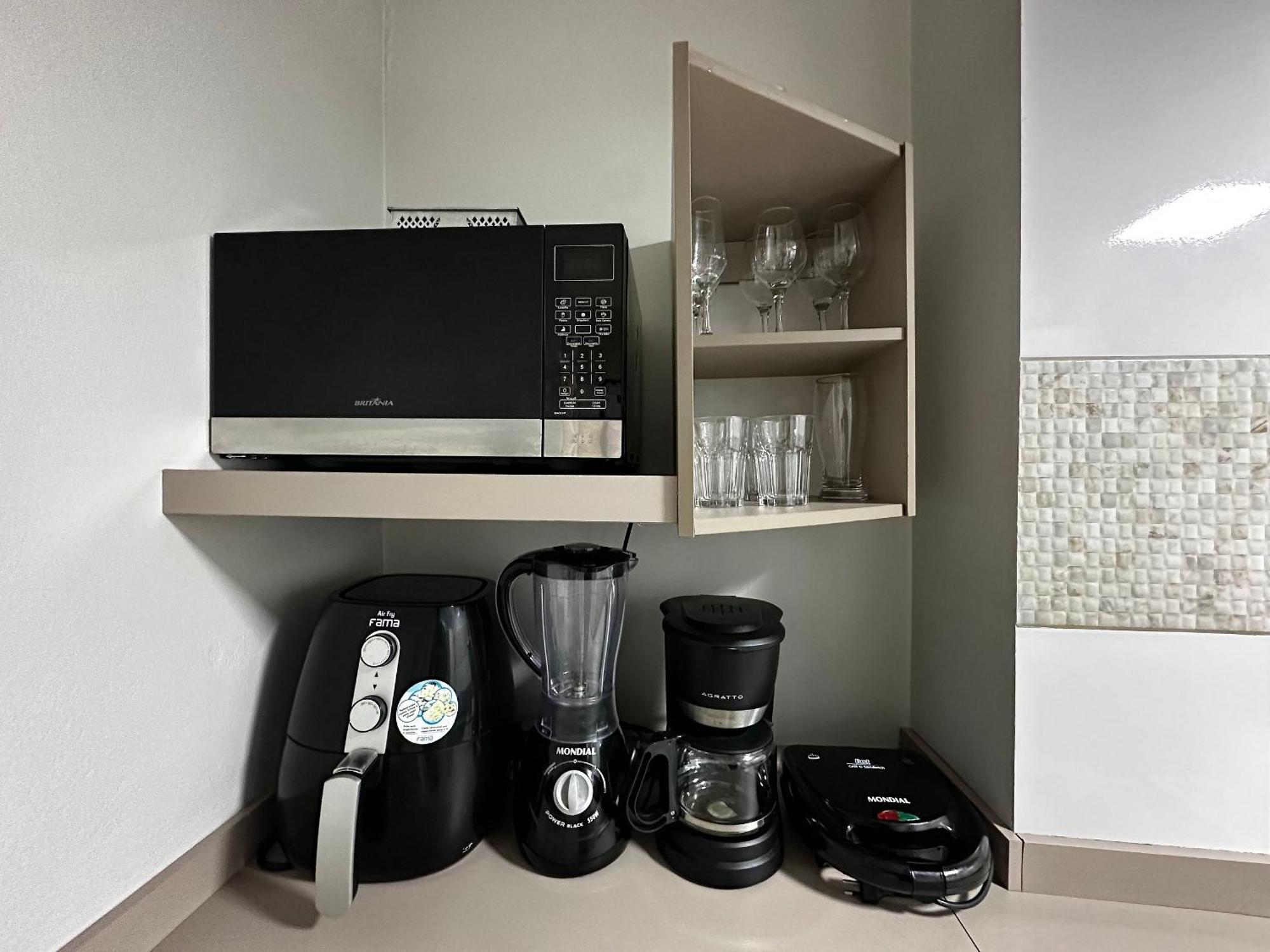 Ma01- Kitnet Com Ar | Vista Big Wheel | Garagem Apartment Balneario Camboriu Exterior photo